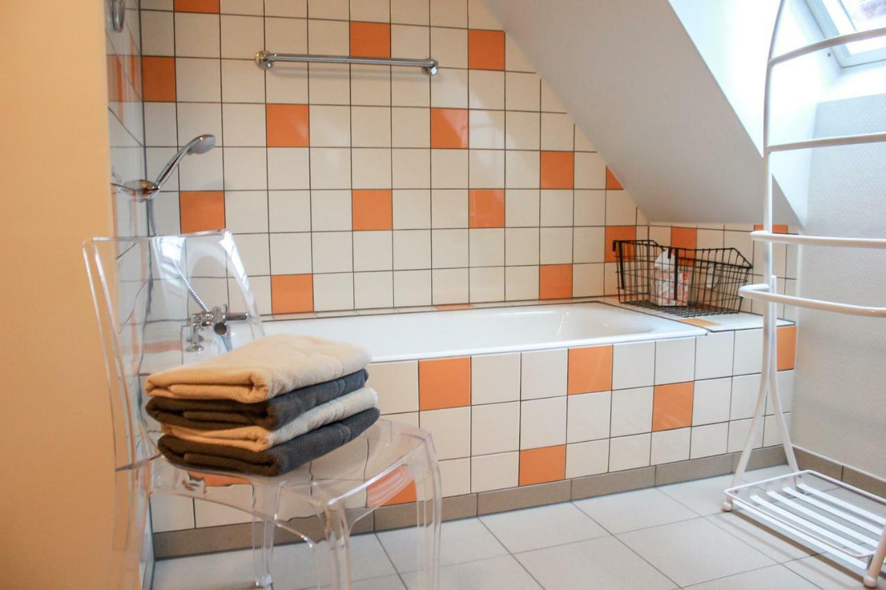 Appartement Passe Partout Lucenay-l'Eveque المظهر الخارجي الصورة
